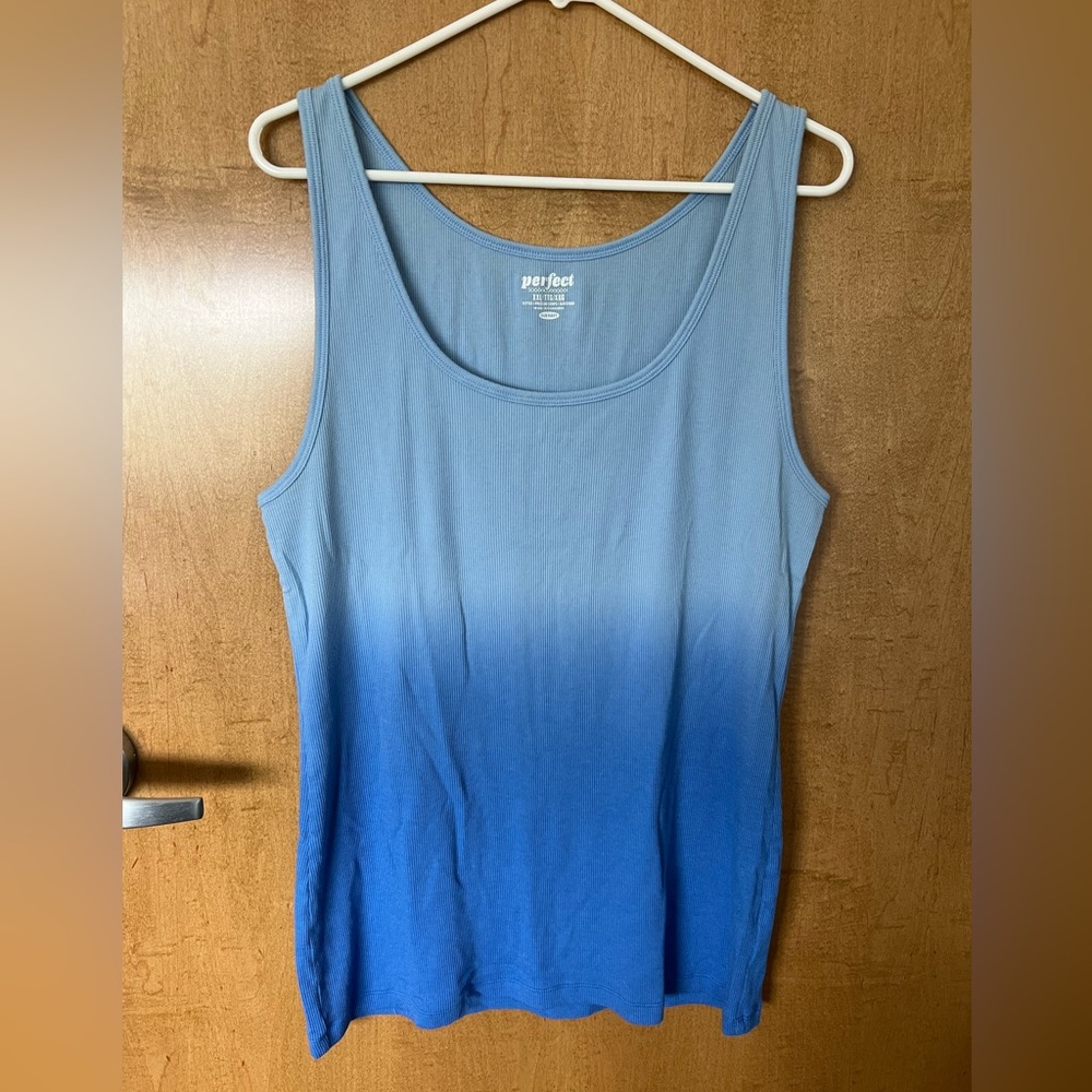 Old Navy tank
